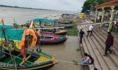 गंगा के बढ़ते जलस्तर से दियारा में मचा हड़कंप, फसल डूबने से किसानों की बढ़ी चिंता