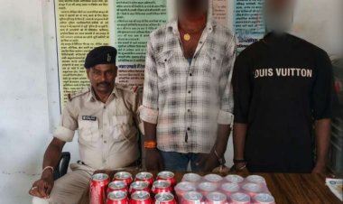 शराब तस्करी पर पुलिस का शिकंजा, बाइक से खेप ले जा रहे दो युवक गिरफ्तार