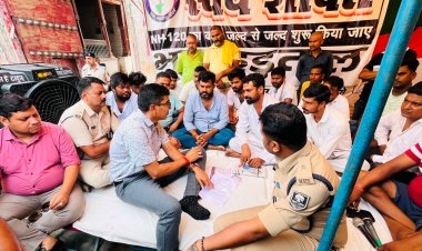 एनएच-120 पर भारी वाहनों की रोक से मिलेगी तत्काल राहत, री-टेंडरिंग का भरोसा