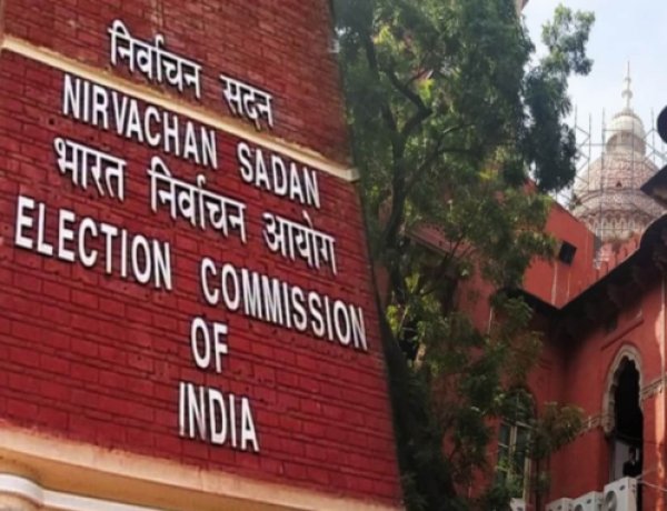 ईवीएम-वीवीपैट भंडार गृह की सुरक्षा परखी, सीसीटीवी और अग्निशमन व्यवस्था की हुई जांच