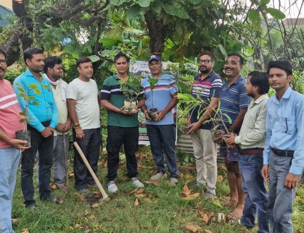 विश्व फोटोग्राफी दिवस पर कैमरों से निकला हरियाली का संदेश