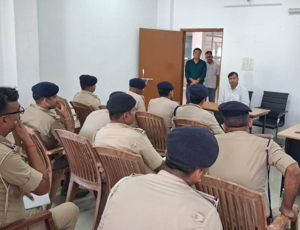 राष्ट्रीय लोक अदालत में सुलह से मामलों के निपटारे पर जोर