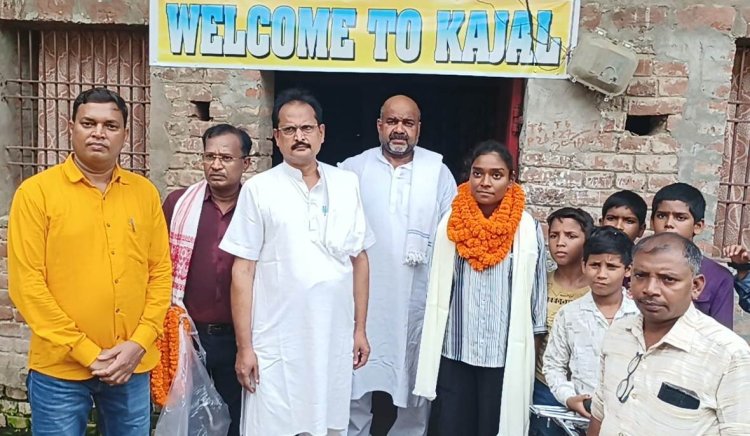 एसएससी जीडी में ऑल इंडिया टॉपर काजल का गांव पहुंचने पर भव्य स्वागत