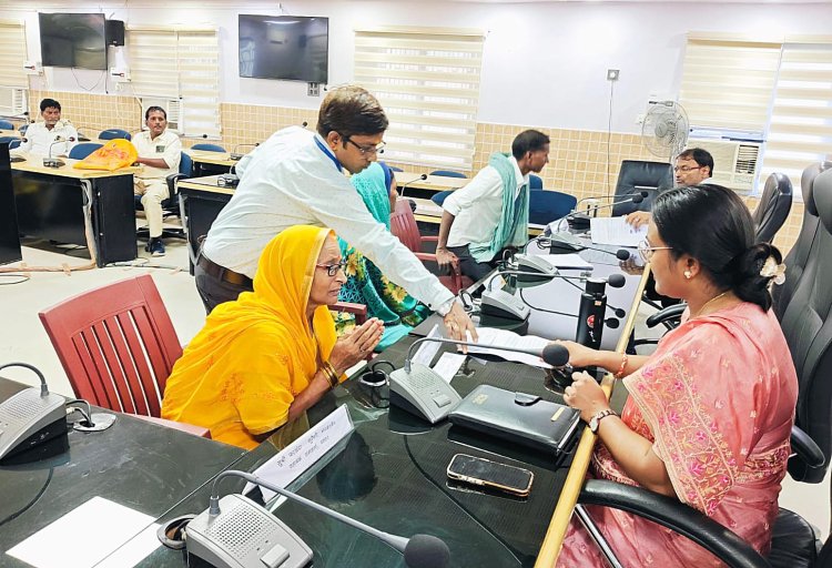 जनसुनवाई में पहुंचे 35 फरियादी, समस्याओं के त्वरित निपटारे का निर्देश