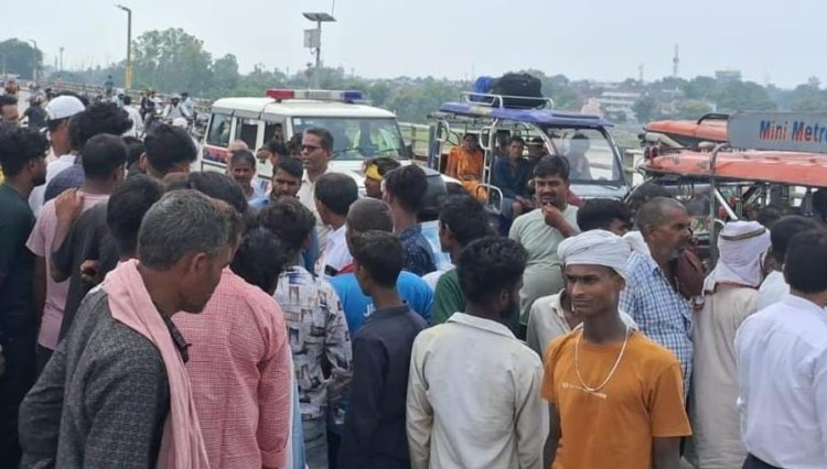 पिता को आता देख युवक ने गंगा में लगाई छलांग, तलाश जारी