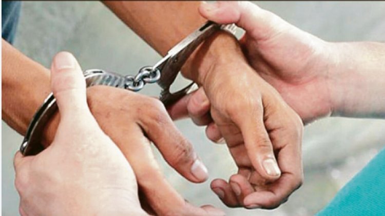 आम लूटकांड में पुलिस की दबिश, यूपी से फरार आरोपी गिरफ्तार
