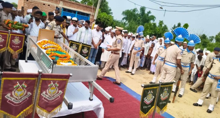 तिरंगे में लिपटा लौटा देश का सपूत, नम आंखों से खरगपुरा ने दी अंतिम विदाई