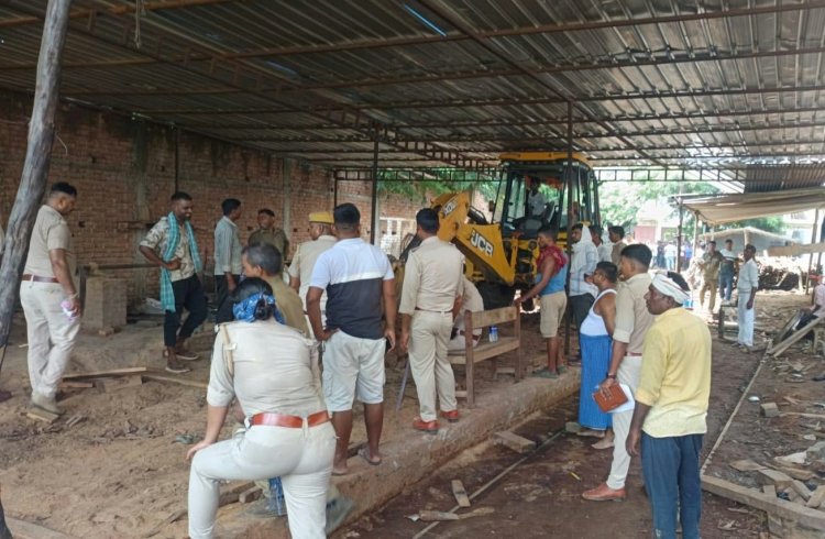 कार्रवाई के बाद भी नहीं थमा सवाल, अवैध आरा मशीनों पर डीएफओ की सीधी नजर