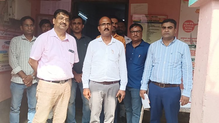 अनुमंडल कृषि पदाधिकारी ने पीएचसी का किया औचक निरीक्षण, दिए आवश्यक निर्देश