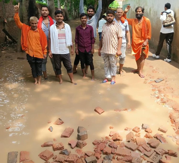 बाबा जंगलीनाथ के वार्षिकोत्सव से पहले जलजमाव ने बढ़ाई परेशानी, श्रद्धालुओं का फूटा आक्रोश