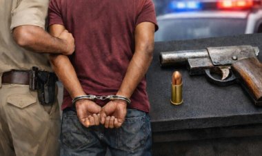 किचेन में छिपाकर रखा था देशी कट्टा, गुप्त सूचना पर पुलिस ने युवक को दबोचा