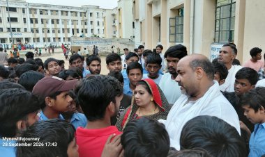 अंबेडकर आवासीय विद्यालय में जनप्रतिनिधियों ने बच्चों से जानी समस्याएं