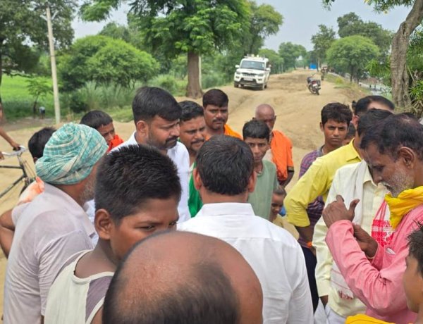बाढ़ राहत के डीजल पर उठे सवाल, 20 लीटर आवंटन में नाविकों तक पहुंच रहा महज 5 लीटर!