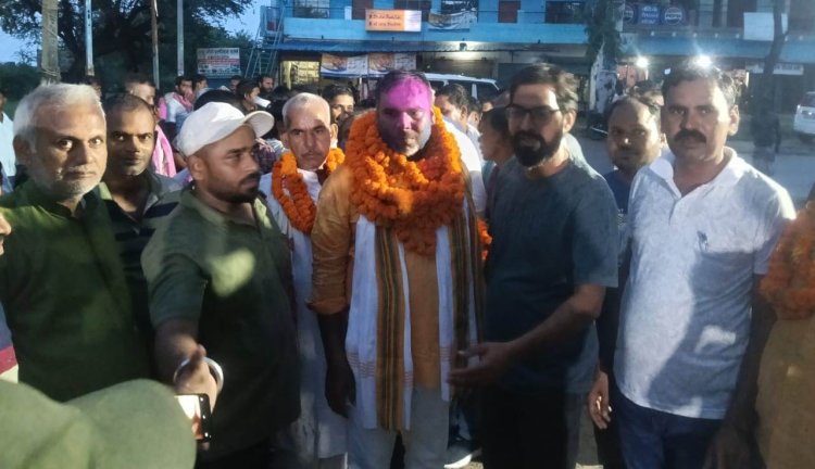 बनारपुर पैक्स की कमान मुन्ना यादव के हाथ, 101 मतों से राजेश तिवारी को दी शिकस्त