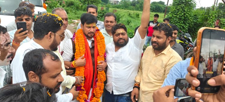 डुमरांव में भाजपा युवा मोर्चा के प्रदेश अध्यक्ष का भव्य स्वागत