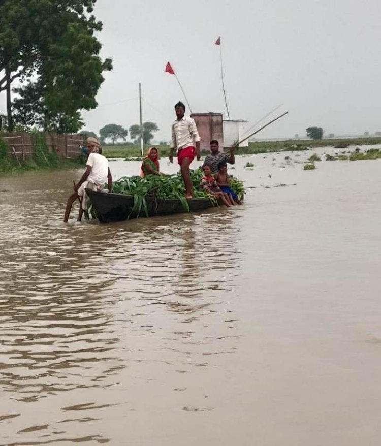 गंगा खतरे के निशान से 18 सेंटीमीटर ऊपर, बाढ़ का बढ़ा दबाव