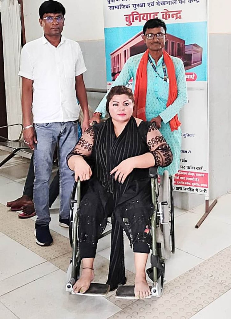 व्हीलचेयर ने अनीता को दी आजादी की राह, संबल योजना बनी सहारा