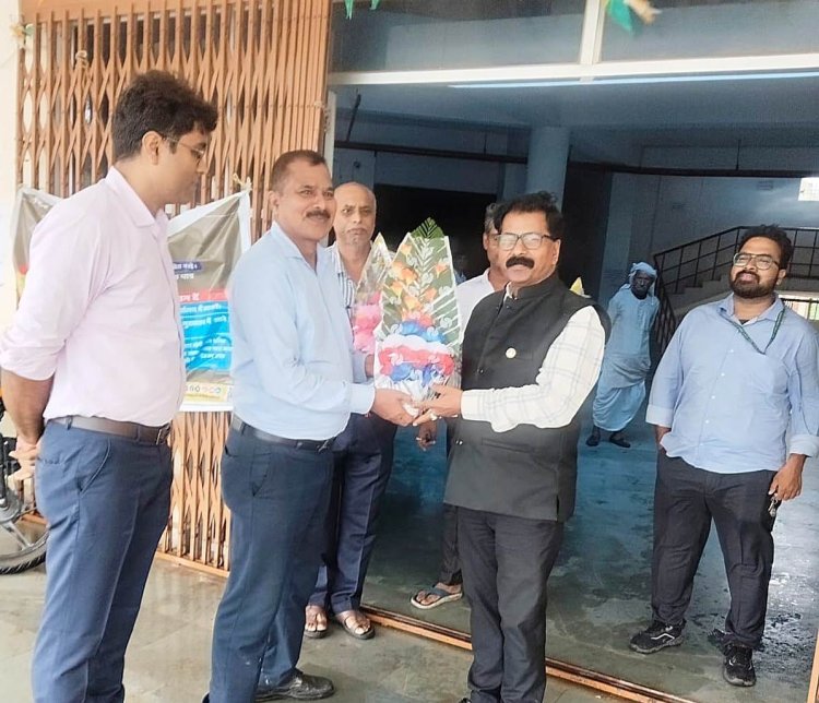 राजस्व सेवाओं की जमीनी हकीकत पर अपर सचिव की नजर