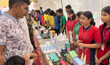 बच्चों के मॉडल में दिखा भविष्य का विज्ञान, ताजमहल से चंद्रयान तक बिखरी कल्पनाओं की उड़ान