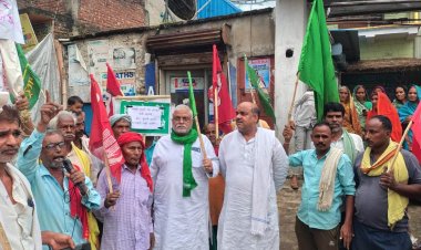 एस आई आर के खिलाफ महागठबंधन का आक्रोश मार्च, मतदाता सूची में पारदर्शिता की मांग