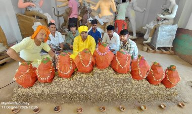 कलश स्थापना के साथ शारदीय नवरात्र शुरू, मां शैलपुत्री की पूजा-अर्चना को उमड़े श्रद्धालु