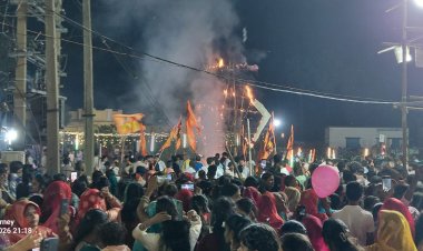 धू-धू कर जला रावण, ‘जय श्रीराम’ के जयकारों से गूंज उठा कतिकनार