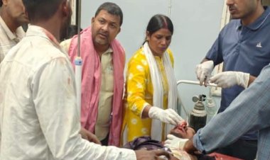 दुर्गापूजा का मेला बना हादसे की वजह, तीन बाइकों की भिड़ंत में छह युवक घायल