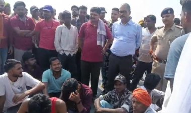 पोते के साथ घर लौट रहे बुजुर्ग की सड़क हादसे में मौत, पोता जख्मी
