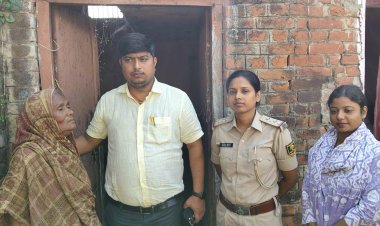 एसडीएम राजीव कुमार की पहल लाई रंग, दो बेटों से बेघर दिव्यांग विधवा को मिला अपना घर