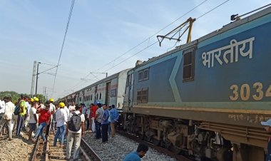 पेंटो टूटते ही थमी श्रमजीवी एक्सप्रेस, दो अन्य ट्रेनें भी फंसीं