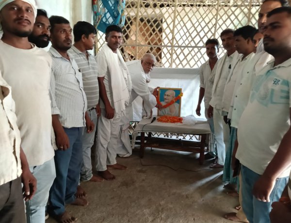 गांधी जी का जीवन आने वाली पीढ़ियों के लिए प्रेरणा का स्रोत : पप्पू यादव