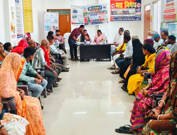 गांधी जयंती पर चुरामनपुर में गूंजी स्वच्छता और नशामुक्ति की मुहिम