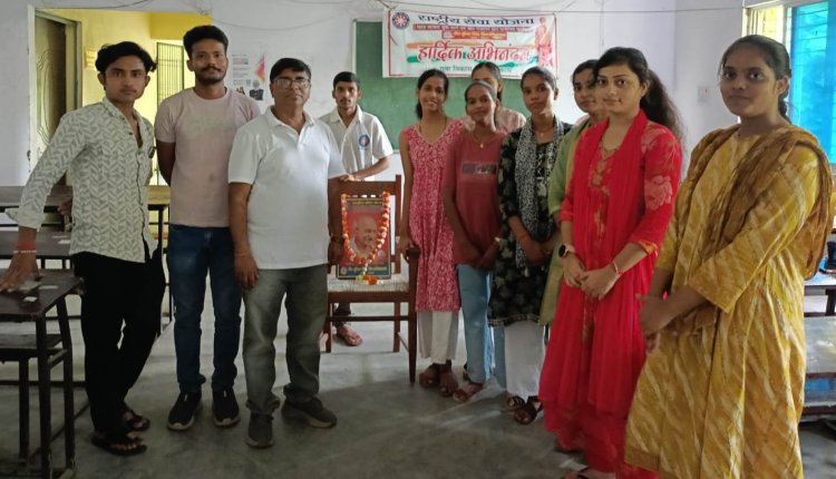 सेवा और सामाजिक सरोकार से बदलेगा समाज, युवाओं ने लिया गांधी के विचारों को जीवन में उतारने का संकल्प