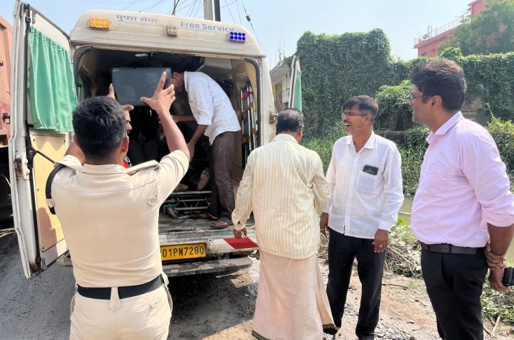 पानी भरे चाट में डूब रहा था युवक, सीओ बृजेश द्विवेदी की नजर पड़ी तो बची जान