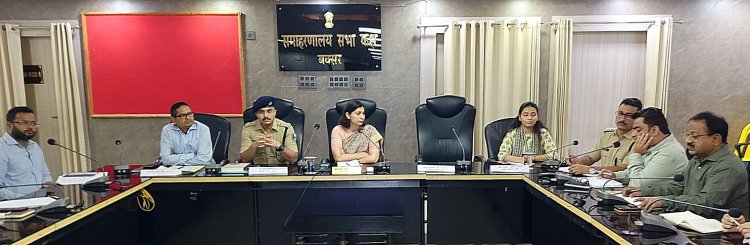 पर्व-त्योहारों पर पुलिस-प्रशासन अलर्ट, पंडाल से सोशल मीडिया तक कड़ी निगरानी