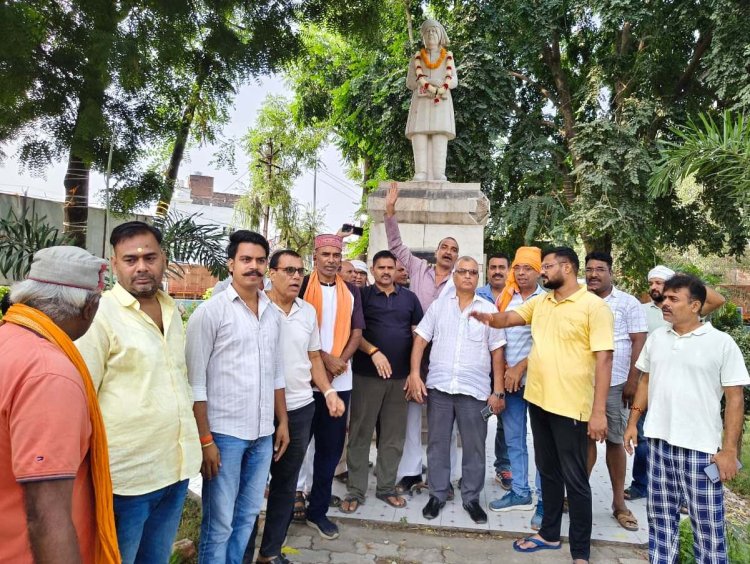 काली बाबू चौक के नाम पर सियासी संग्राम, राजपूत समाज ने खोला मोर्चा