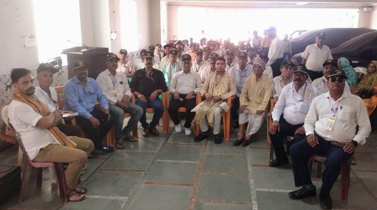 पूर्व सैनिकों के जीवन प्रमाण पत्र पर जोर, 50 सैनिकों व वीरांगनाओं को मिली राहत