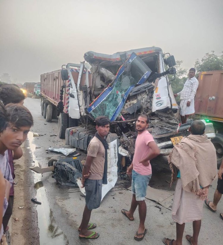 प्रताप सागर में भीषण हादसा डंपर चालक और खलासी की मौत, मौके पर पहुंची पुलिस