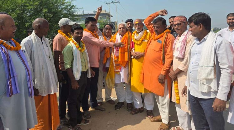 अयोध्या रवाना होने से पहले बक्सर पहुंचे विधानसभा अध्यक्ष, जर्जर जासो रोड का उठा मुद्दा
