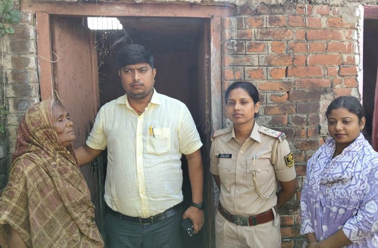 एसडीएम राजीव कुमार की पहल लाई रंग, दो बेटों से बेघर दिव्यांग विधवा को मिला अपना घर