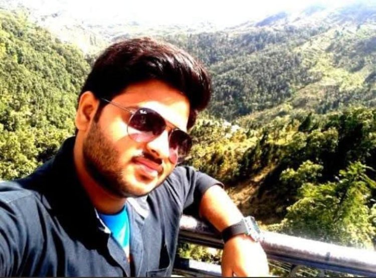 शिक्षक अविनाश त्रिपाठी के निधन से डुमरांव में पसरा मातमी सन्नाटा, हर आंख हुई नम