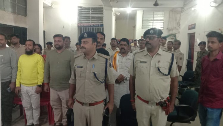 सरदार पटेल की जयंती पर डुमरांव थाने में मना राष्ट्रीय एकता दिवस, पुलिसकर्मियों ने ली अखंडता की शपथ